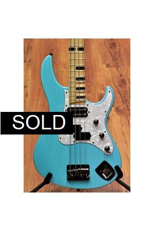 Yamaha Attitude III LTD Sonic Blue Yamaha Attitude III LTD Sonic Blue